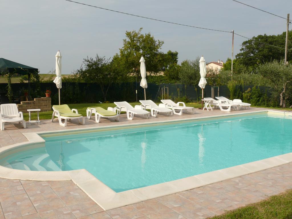 Agriturismo Al Rifugio Divino Belvedere Ostrense Екстер'єр фото
