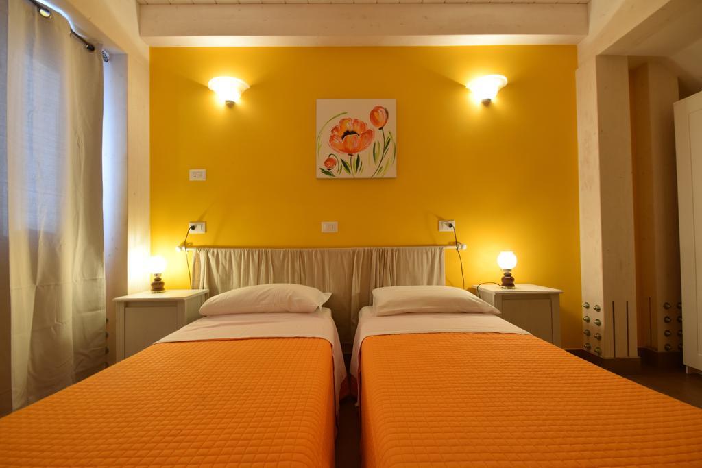 Agriturismo Al Rifugio Divino Belvedere Ostrense Екстер'єр фото